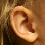 若い世代で急増する突発性難聴、メニエール病とは